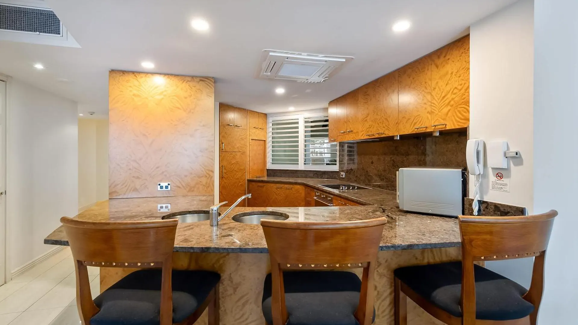 Zanz205- Exclusive Outdoor Spa With Ocean Glimpses Mooloolaba Apartamento